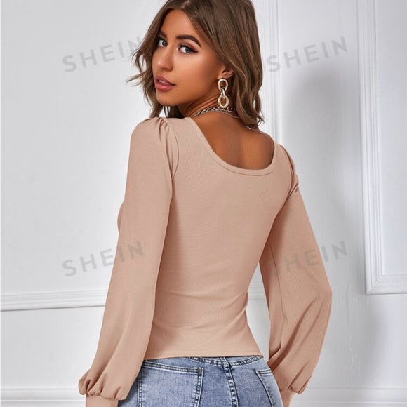 SHEIN Scoop Neck - Picture 4 of 9
